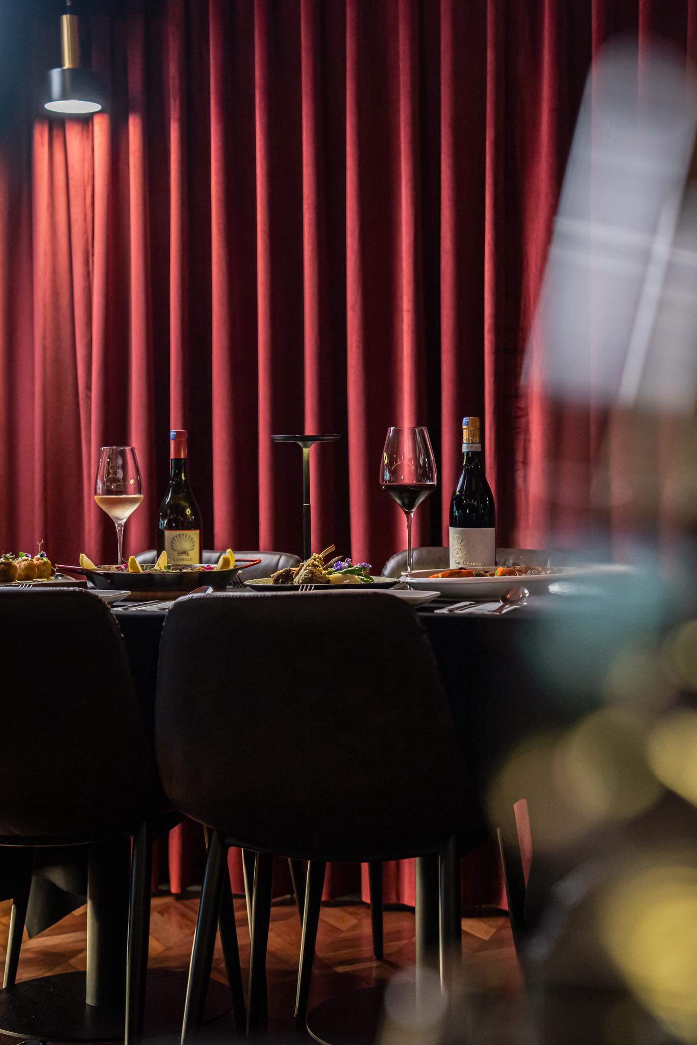 ust Wine TTDI Wine Bar & Restaurant Table Set Up